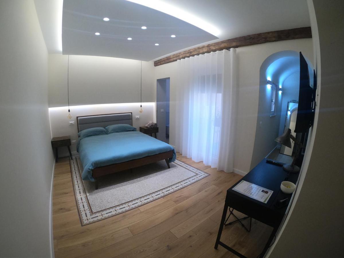 Il Cortile Del Principe Hotel Castel Di Sangro Buitenkant foto